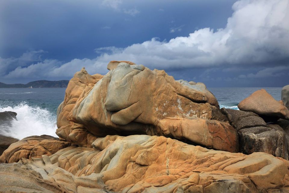 Rochers ocre vers Calvi