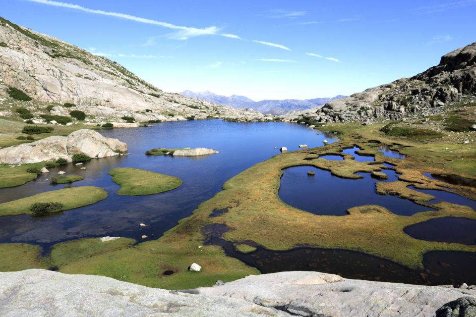 Lac de l'Oriente et Pozzine